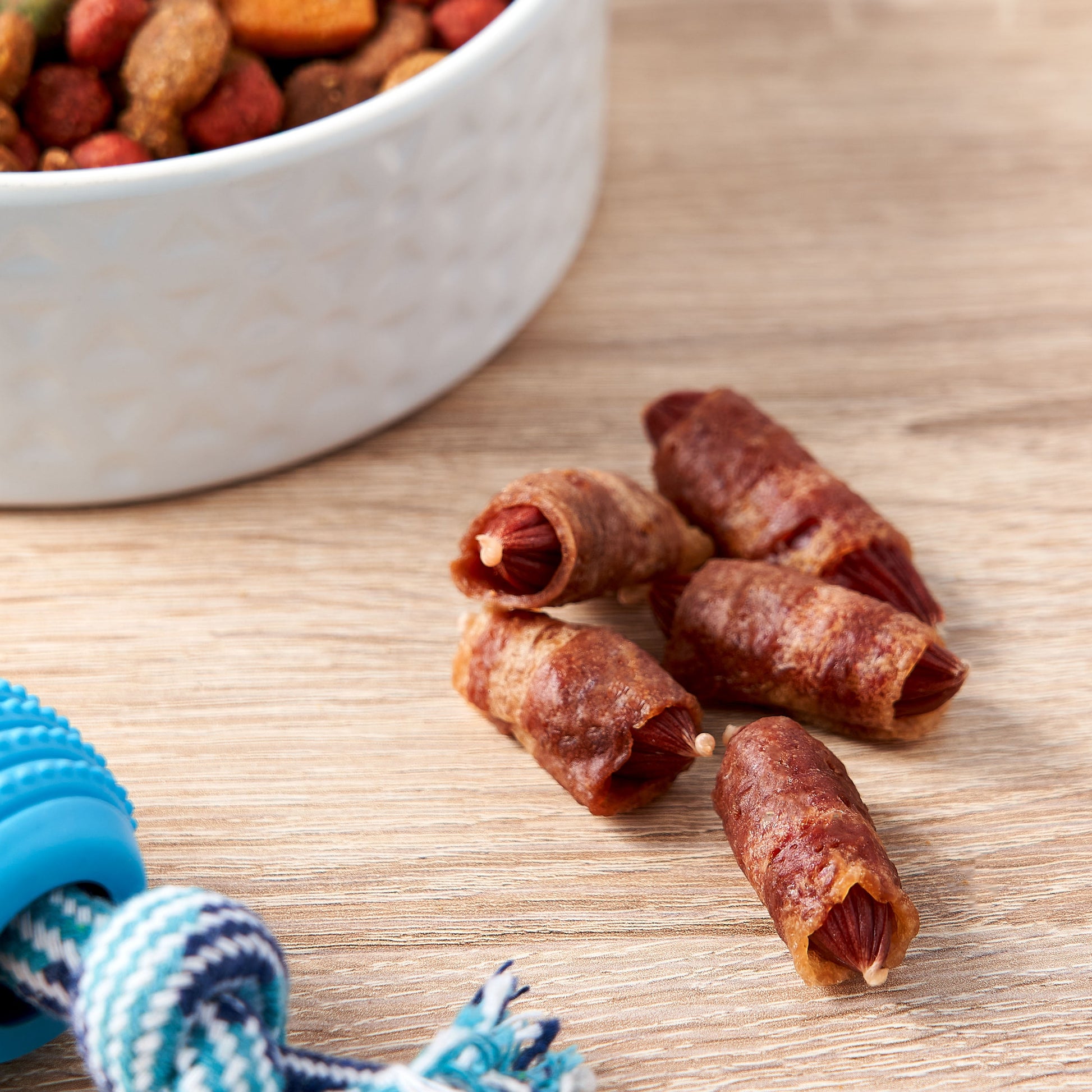 Pigs in a Blanket Chicken and Pork Sausage Dog Treats, 16 Oz