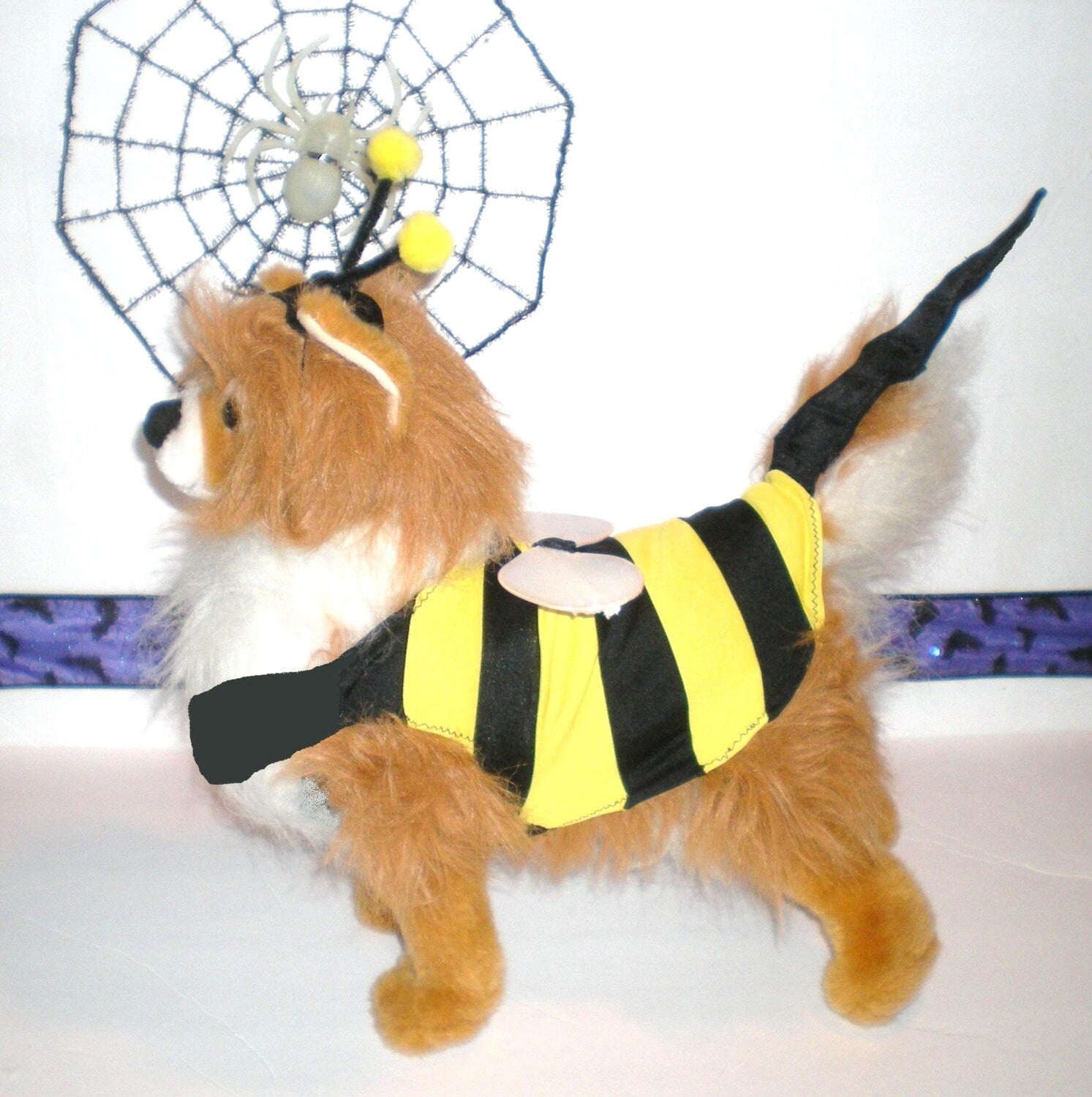 DOG COSTUME. "Bumble Bee" Dog Costume, Halloween for Pets,